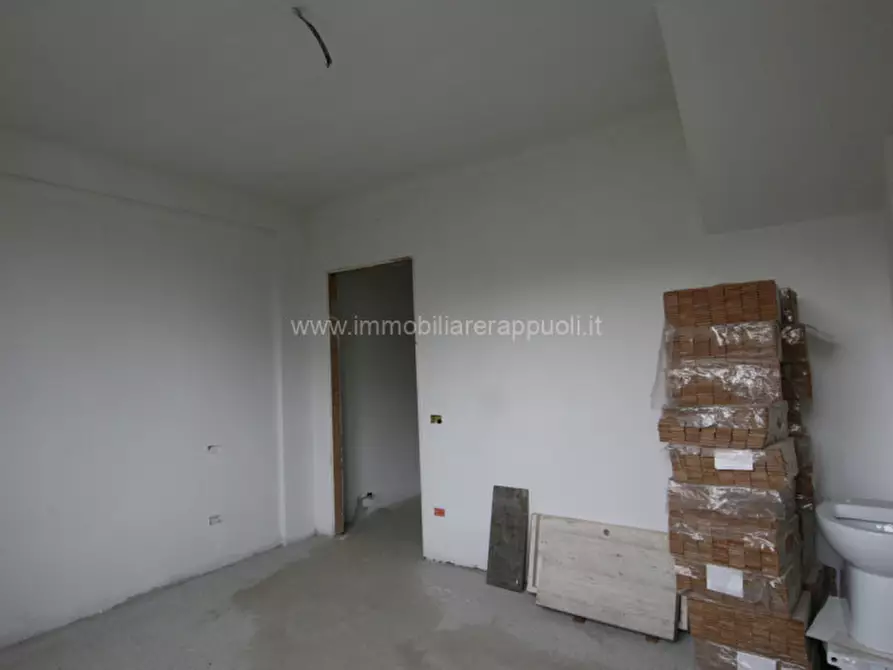 Immagine 7 di Villetta a schiera in vendita  a Rapolano Terme