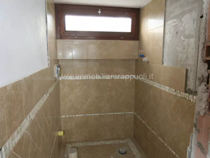 Immagine 10 di Villetta a schiera in vendita  a Rapolano Terme