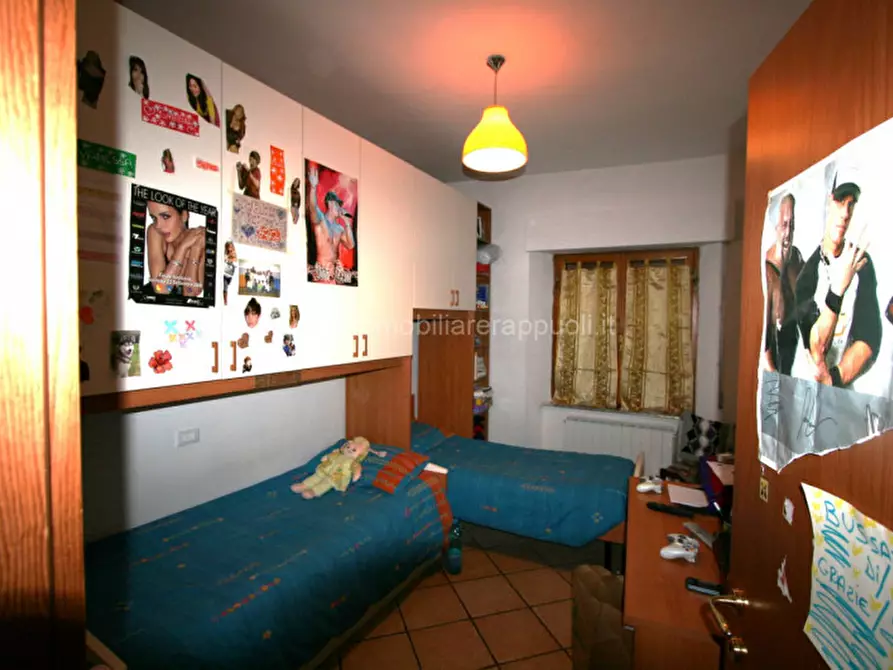 Immagine 4 di Appartamento in vendita  a Sinalunga