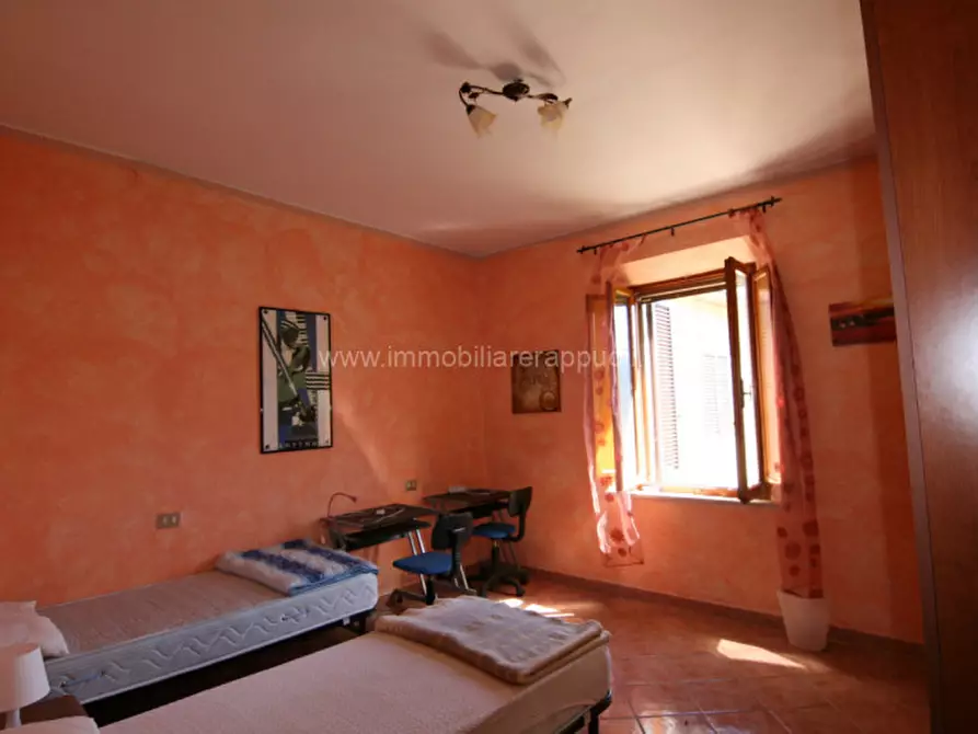 Immagine 6 di Appartamento in vendita  a Asciano