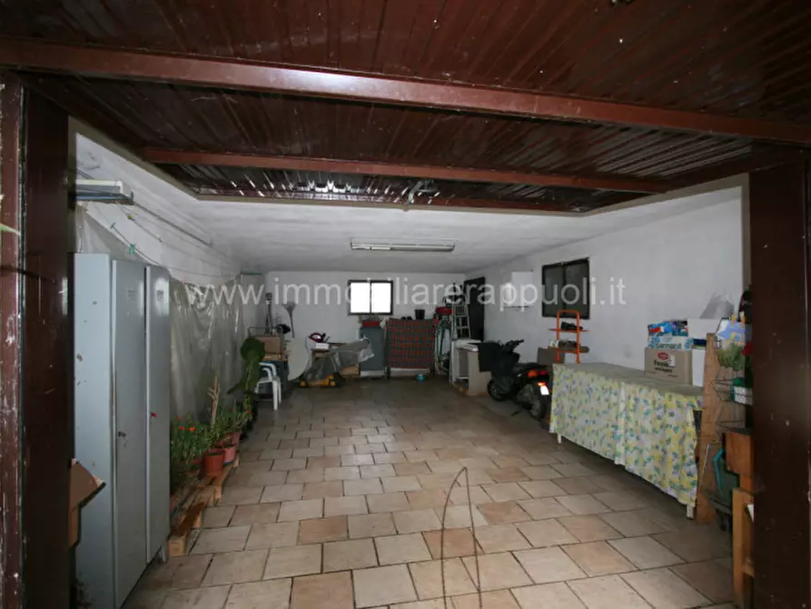 Immagine 7 di Casa indipendente in vendita  a Sinalunga