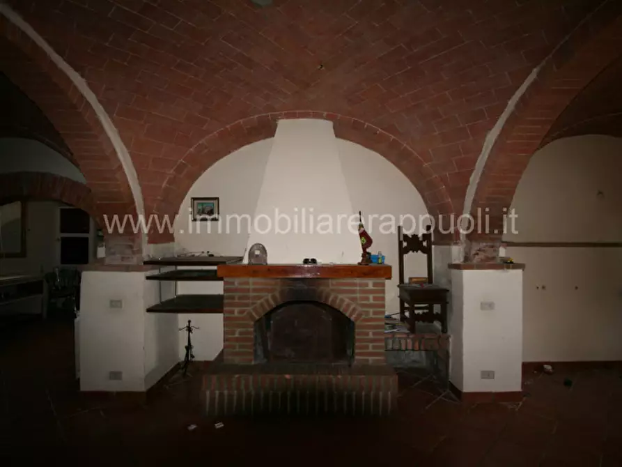 Immagine 9 di Rustico / casale in vendita  a Montepulciano