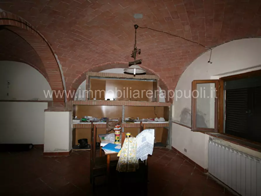 Immagine 12 di Rustico / casale in vendita  a Montepulciano