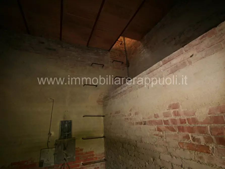 Immagine 7 di Rustico / casale in vendita  a Sinalunga