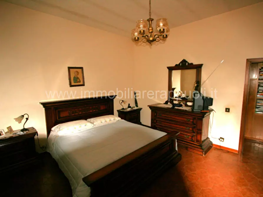 Immagine 6 di Rustico / casale in vendita  a Sinalunga