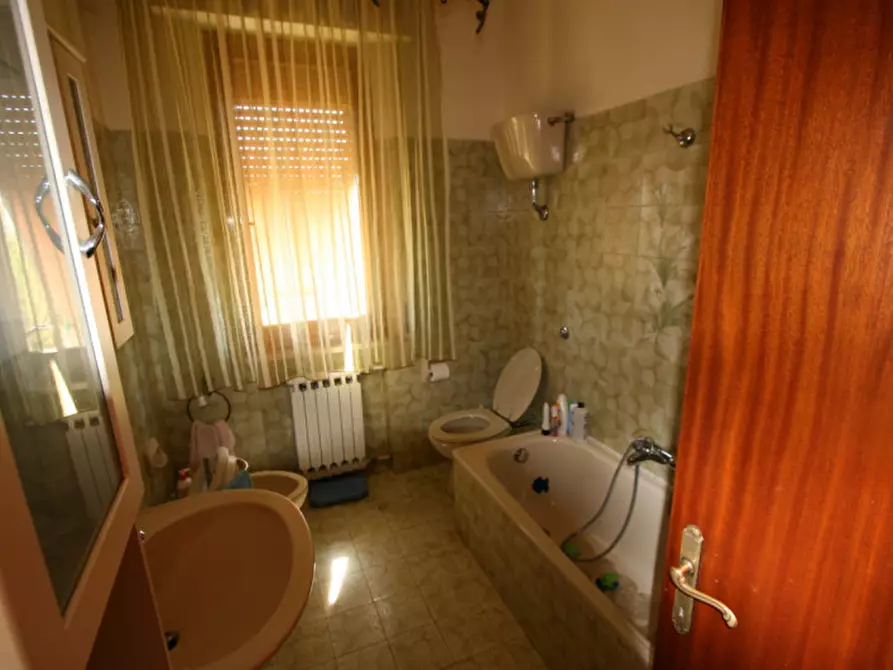 Immagine 7 di Rustico / casale in vendita  a Sinalunga