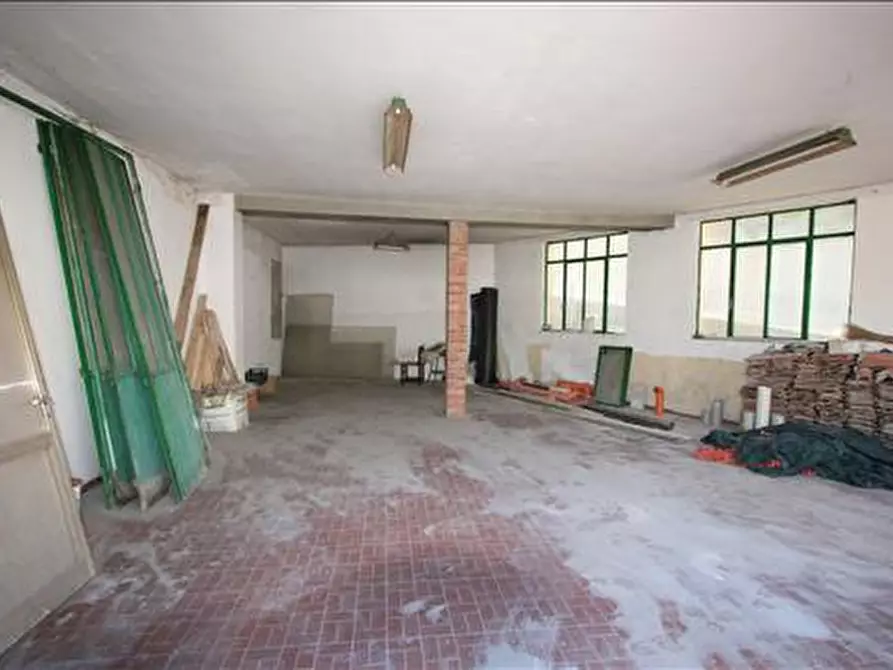 Immagine 2 di Appartamento in vendita  a Sinalunga