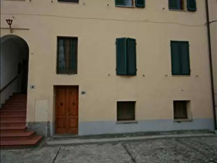 Immagine 4 di Casa indipendente in vendita  a Montalcino