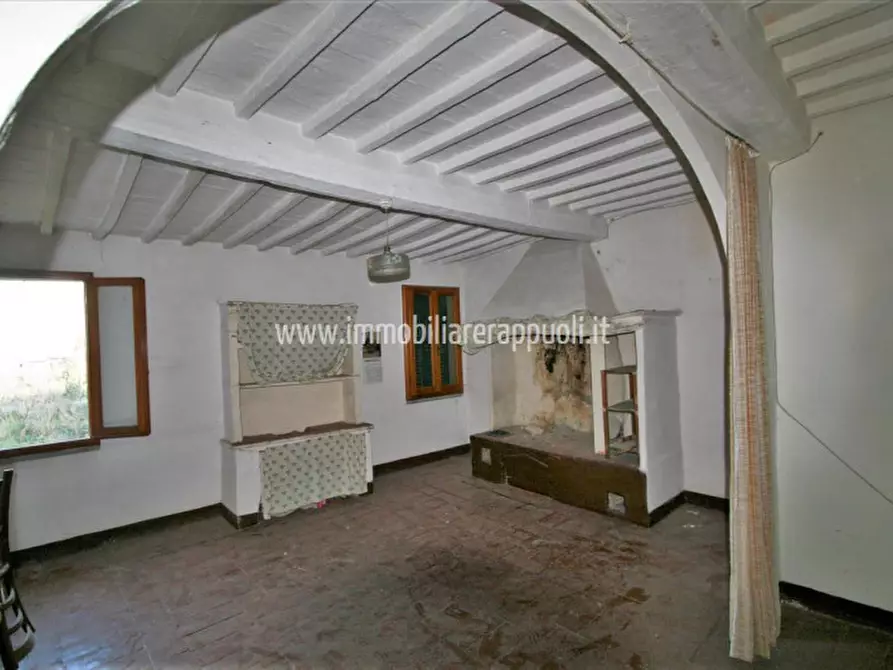 Immagine 8 di Casa indipendente in vendita  a Sinalunga