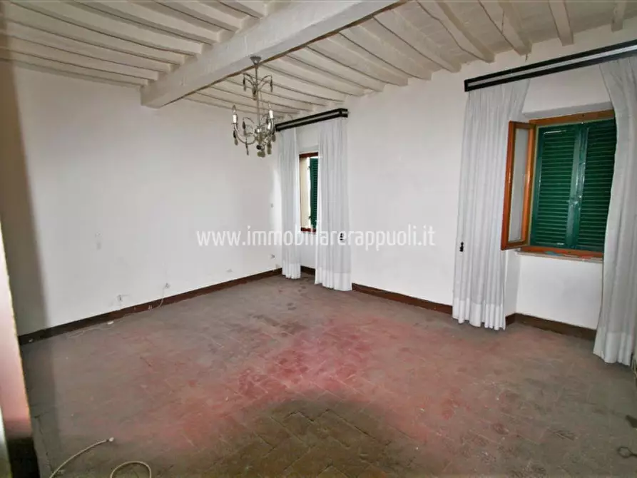 Immagine 13 di Casa indipendente in vendita  a Sinalunga