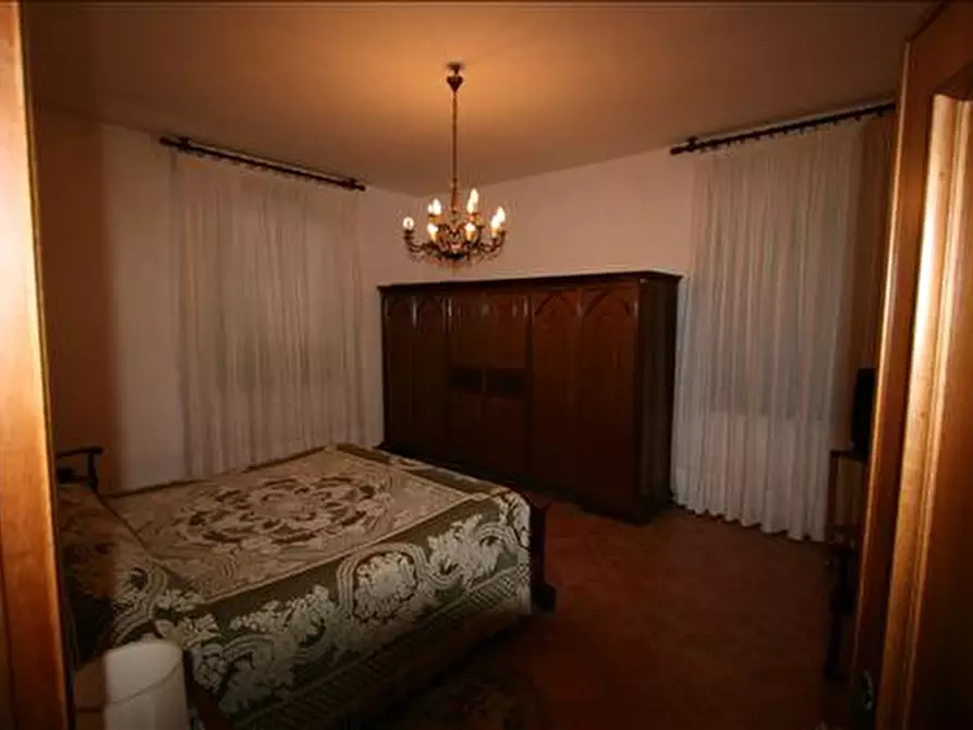 Immagine 5 di Casa indipendente in vendita  a Pienza