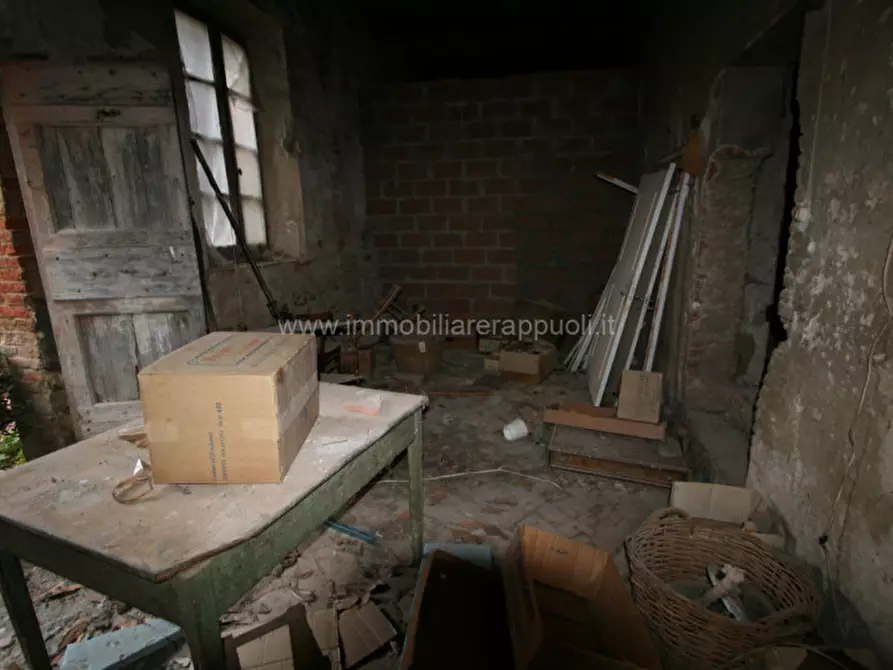 Immagine 2 di Appartamento in vendita  a Sinalunga