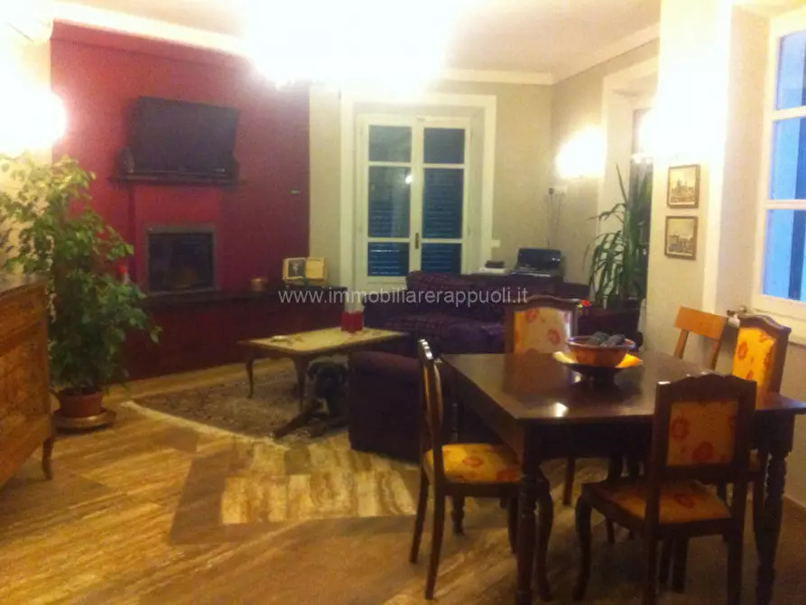 Immagine 28 di Villa in vendita  a Torrita Di Siena