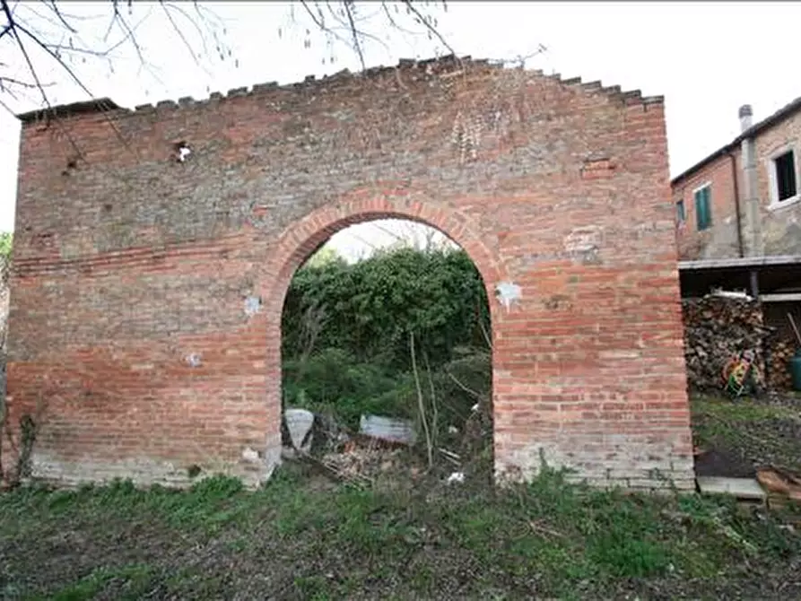 Immagine 7 di Rustico / casale in vendita  a Sinalunga