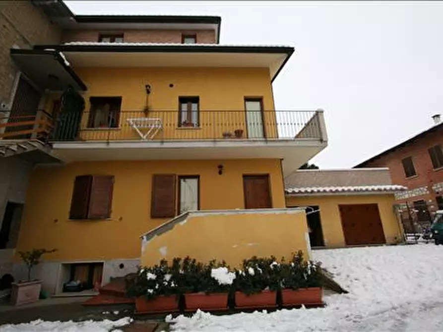 Immagine 1 di Casa indipendente in vendita  a Torrita Di Siena