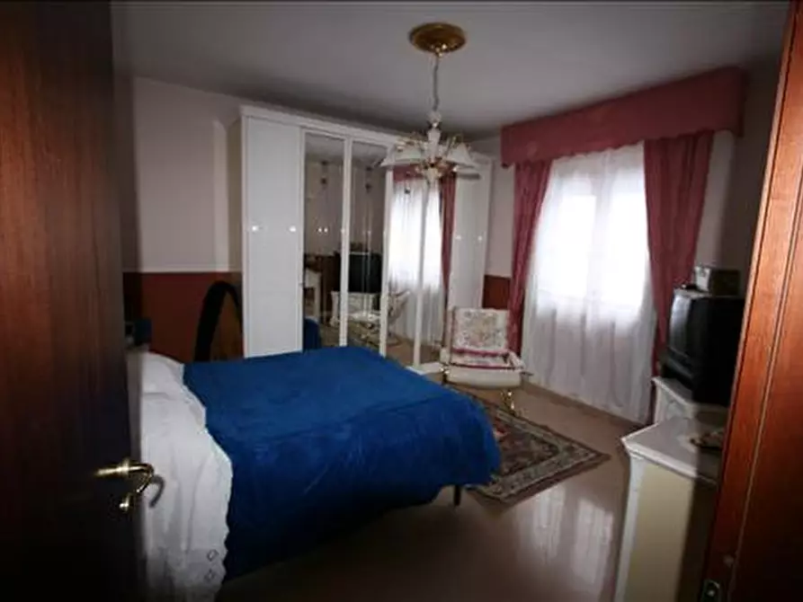 Immagine 4 di Casa indipendente in vendita  a Torrita Di Siena