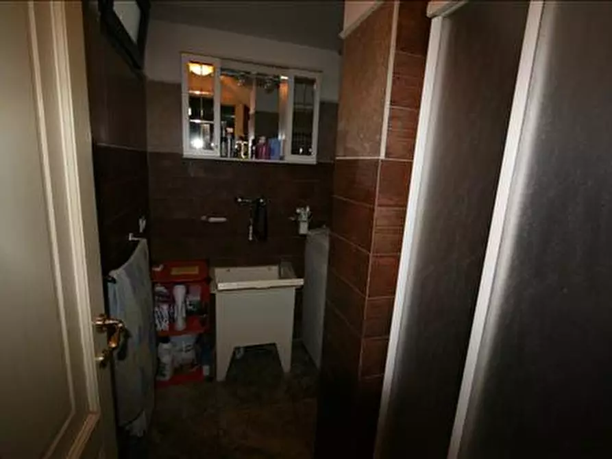 Immagine 11 di Casa indipendente in vendita  a Torrita Di Siena