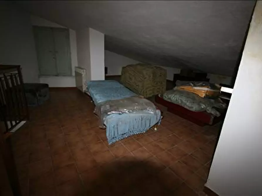 Immagine 5 di Casa indipendente in vendita  a Montalcino