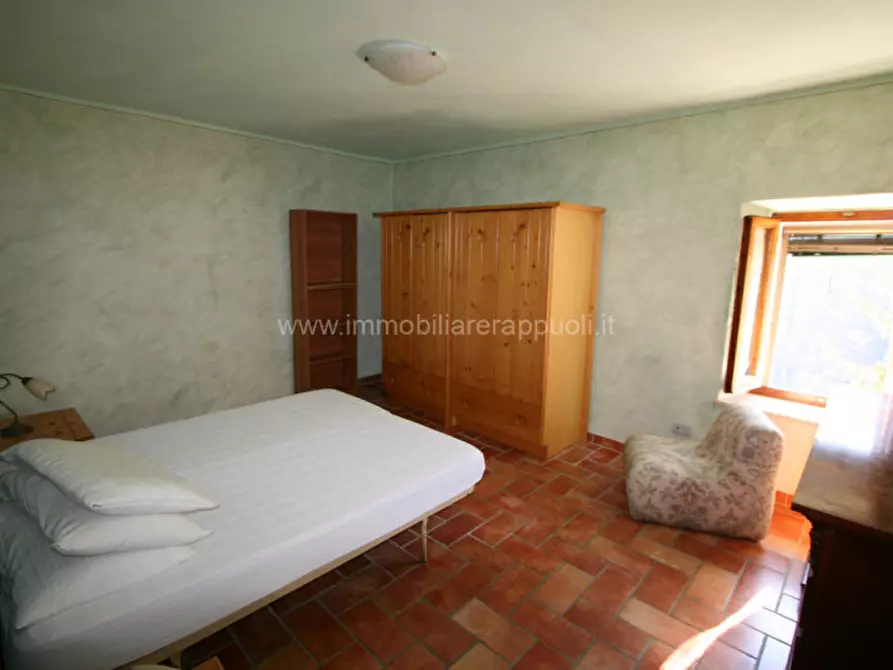 Immagine 3 di Appartamento in vendita  a Sinalunga