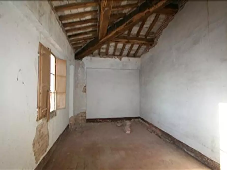 Immagine 5 di Rustico / casale in vendita  a Sinalunga