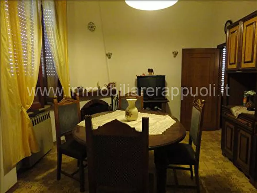 Immagine 14 di Rustico / casale in vendita  a Sinalunga