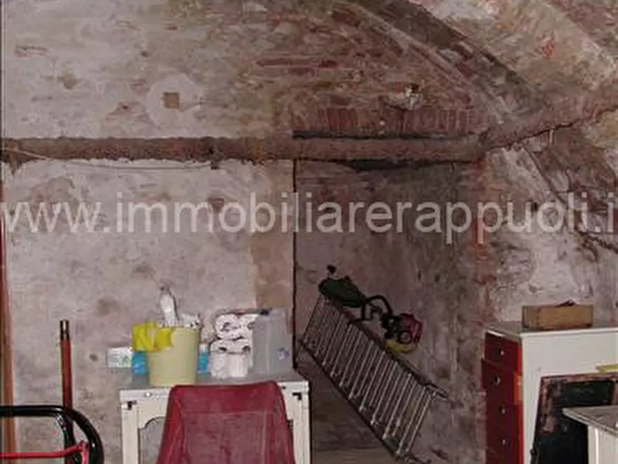 Immagine 18 di Rustico / casale in vendita  a Sinalunga