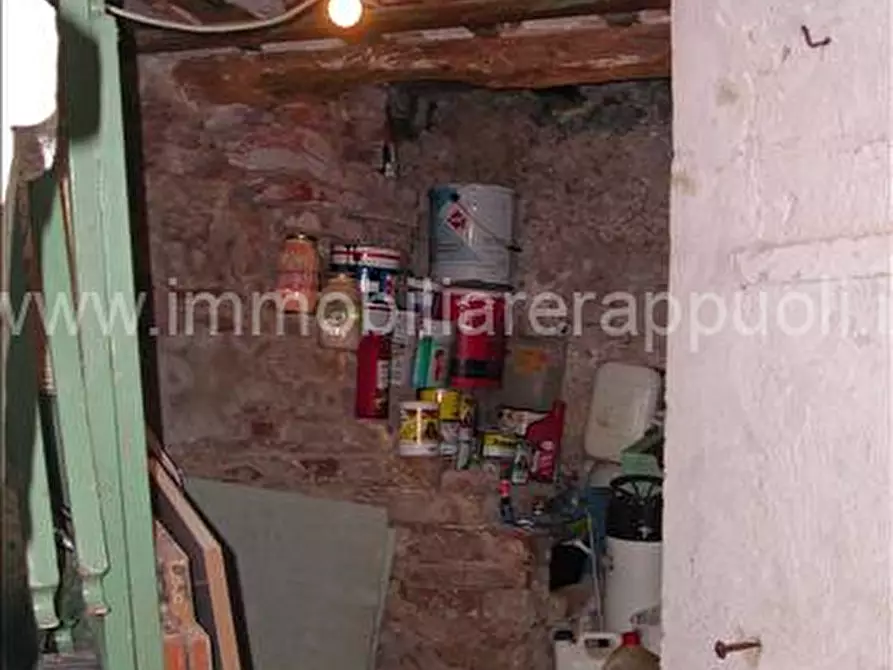 Immagine 19 di Rustico / casale in vendita  a Sinalunga