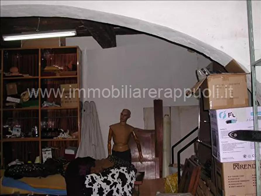 Immagine 23 di Rustico / casale in vendita  a Sinalunga