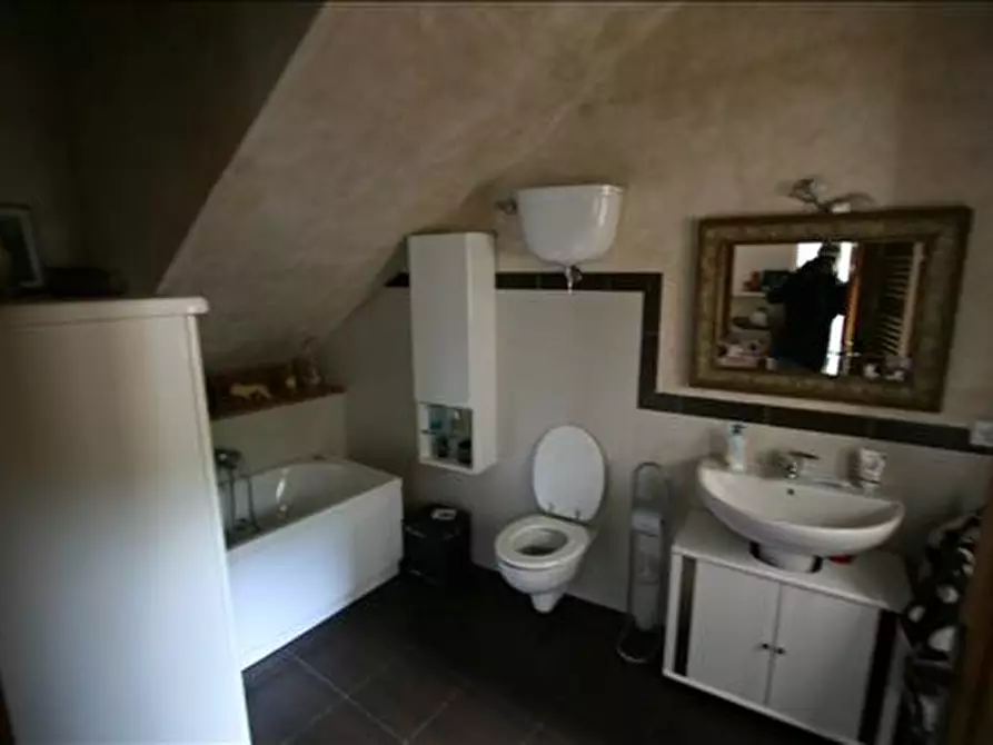 Immagine 2 di Casa indipendente in vendita  a Sinalunga