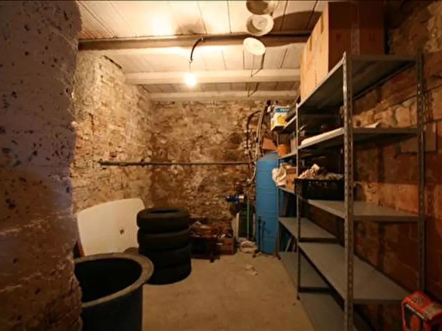 Immagine 11 di Casa indipendente in vendita  a Sinalunga