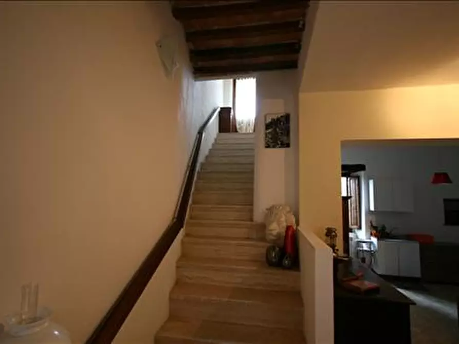 Immagine 16 di Casa indipendente in vendita  a Sinalunga
