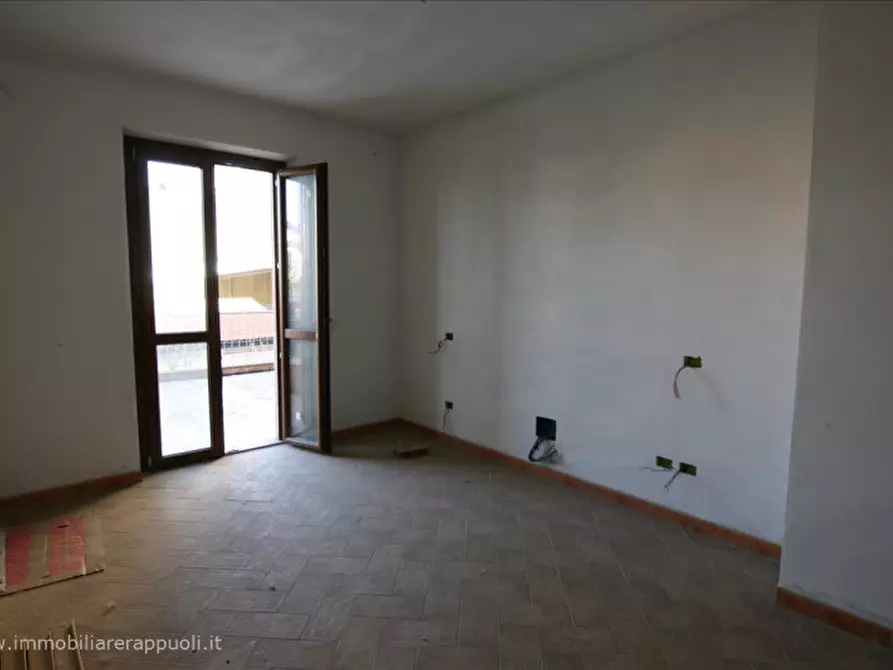 Immagine 2 di Appartamento in vendita  a Sinalunga