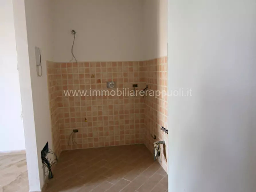 Immagine 2 di Appartamento in vendita  a Sinalunga