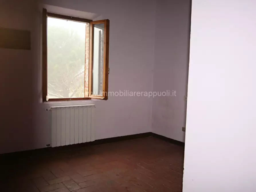 Immagine 6 di Appartamento in vendita  a Torrita Di Siena