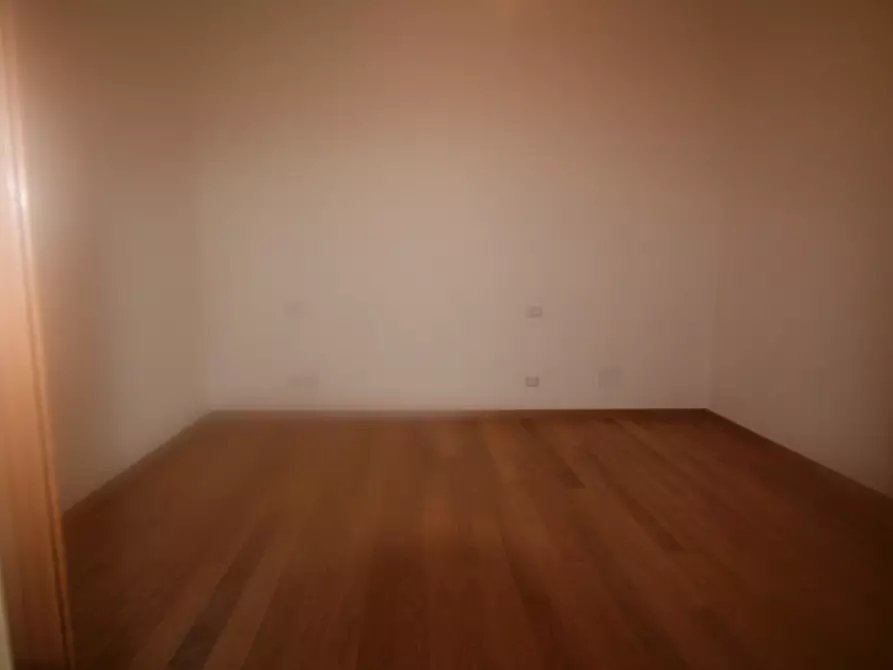 Immagine 3 di Appartamento in vendita  a Sinalunga