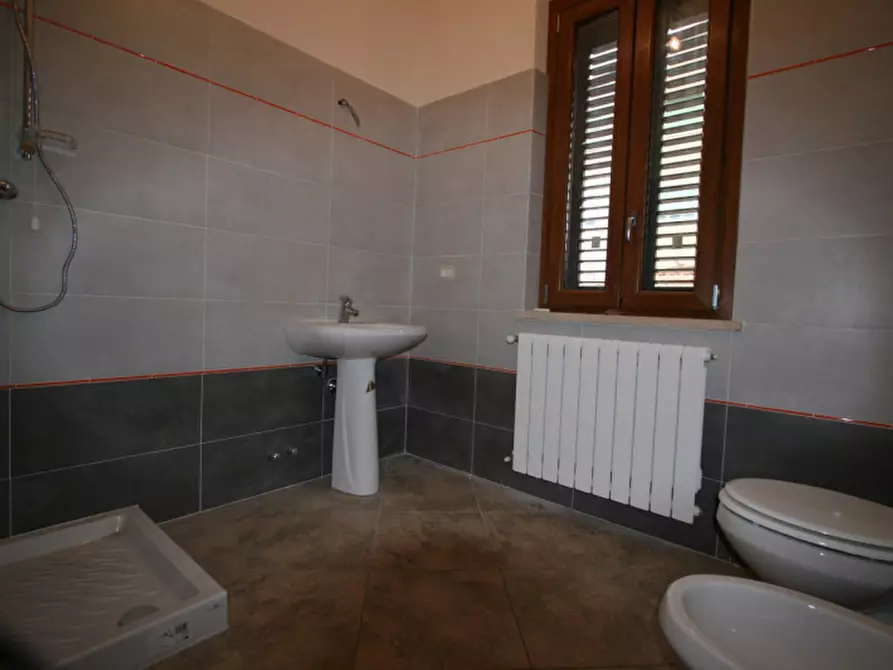 Immagine 14 di Appartamento in vendita  a Sinalunga