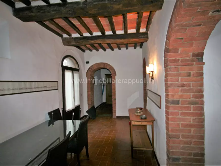 Immagine 4 di Rustico / casale in vendita  a Sinalunga