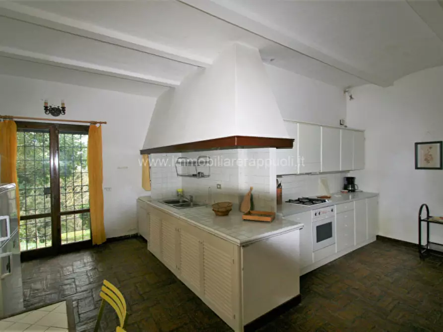 Immagine 12 di Rustico / casale in vendita  a Sinalunga