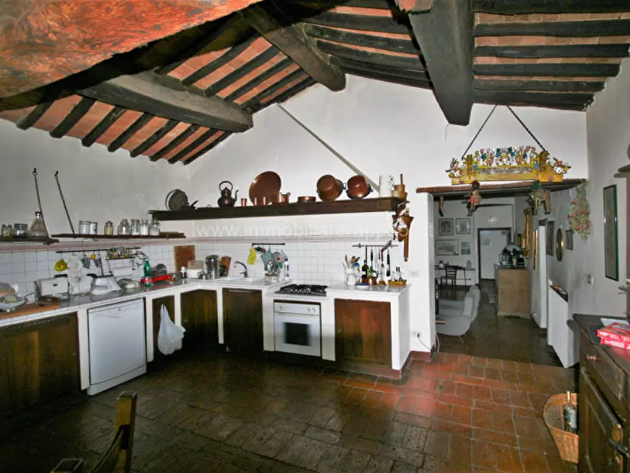 Immagine 22 di Rustico / casale in vendita  a Sinalunga