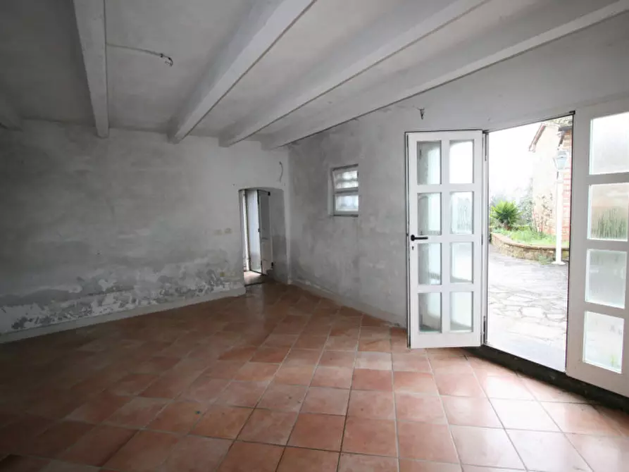 Immagine 13 di Rustico / casale in vendita  a Sinalunga