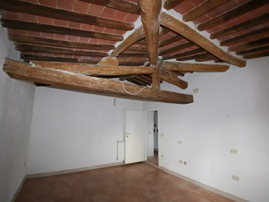 Immagine 22 di Rustico / casale in vendita  a Sinalunga
