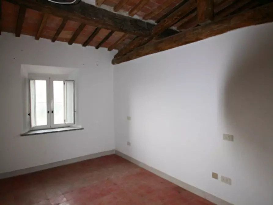 Immagine 27 di Rustico / casale in vendita  a Sinalunga