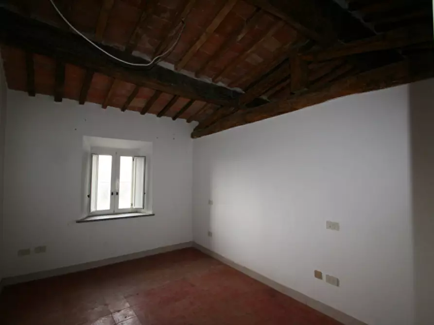 Immagine 28 di Rustico / casale in vendita  a Sinalunga