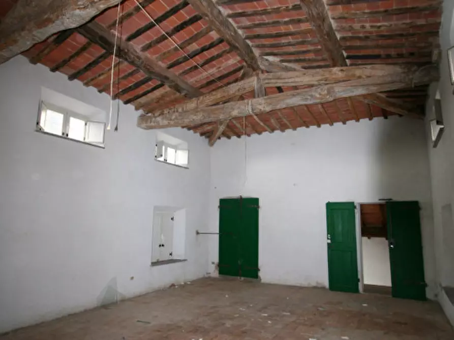 Immagine 35 di Rustico / casale in vendita  a Sinalunga