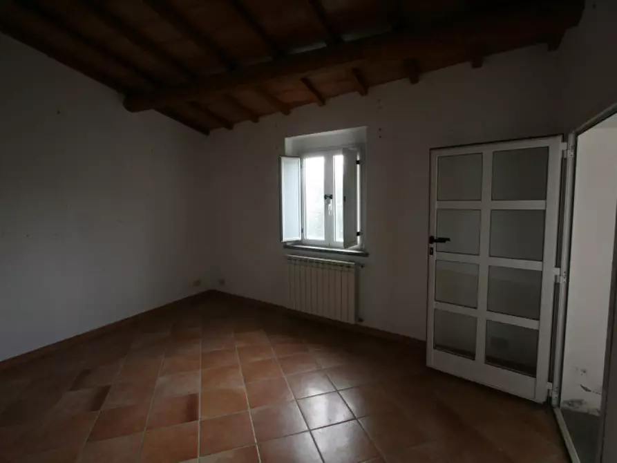 Immagine 42 di Rustico / casale in vendita  a Sinalunga