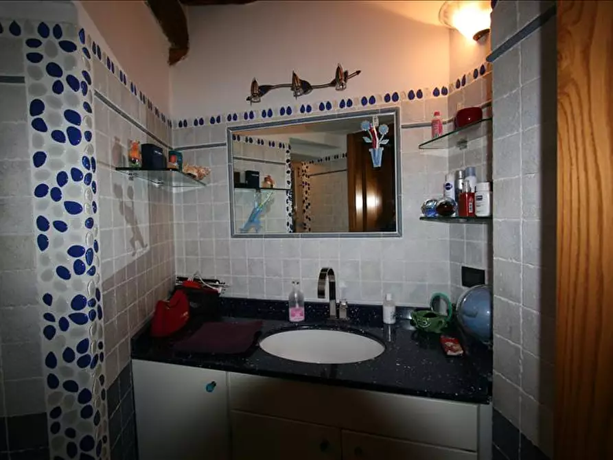 Immagine 6 di Casa indipendente in vendita  a Sinalunga