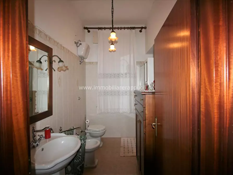 Immagine 26 di Casa indipendente in vendita  a Montepulciano