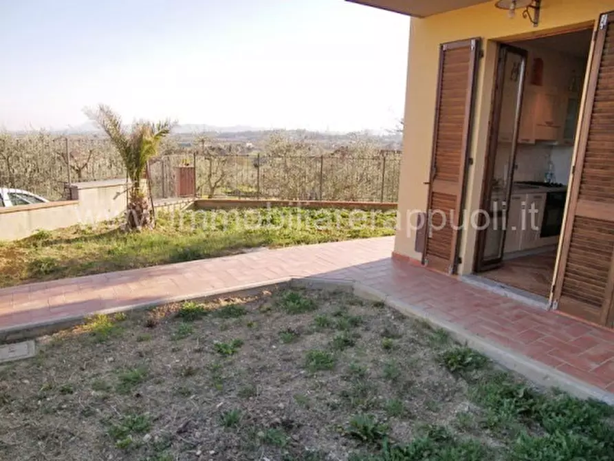 Immagine 2 di Appartamento in vendita  a Foiano Della Chiana