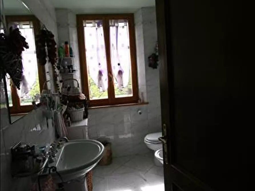 Immagine 5 di Appartamento in vendita  a Sinalunga