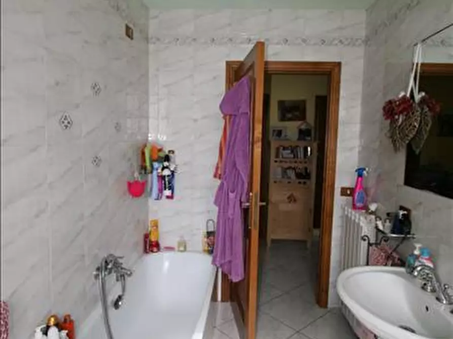 Immagine 6 di Appartamento in vendita  a Sinalunga